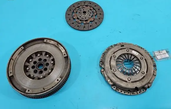 Opel Astra K Dual mass flywheel 55498479 IMPRK1509407