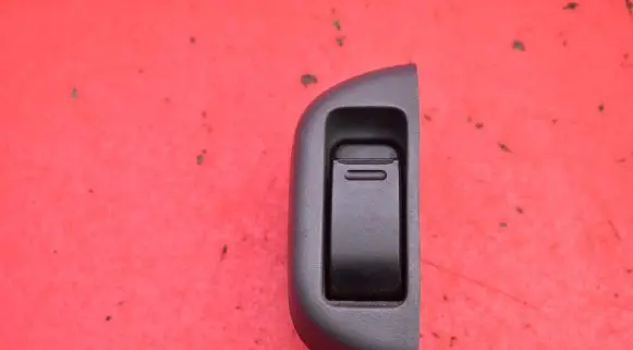 Peugeot 107 Electric window control switch 74231-0H010