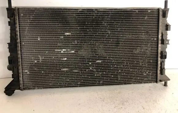 Mazda 3 I Coolant radiator