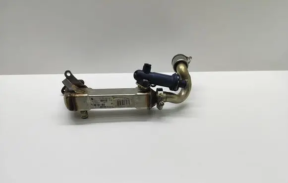BMW 5 E60 E61 EGR valve cooler 7790065 779006506 081524