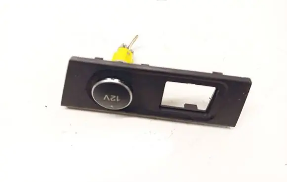 Ford Ka Cigarette lighter J7BBA045K12C