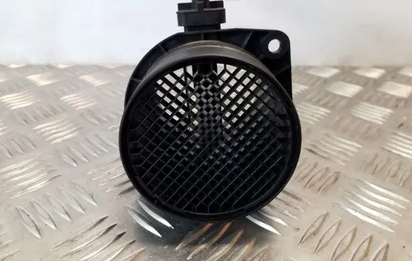 Skoda Yeti (5L) Mass air flow meter 03L906461A 0281002956