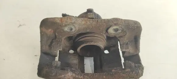 Citroen Berlingo Front brake caliper