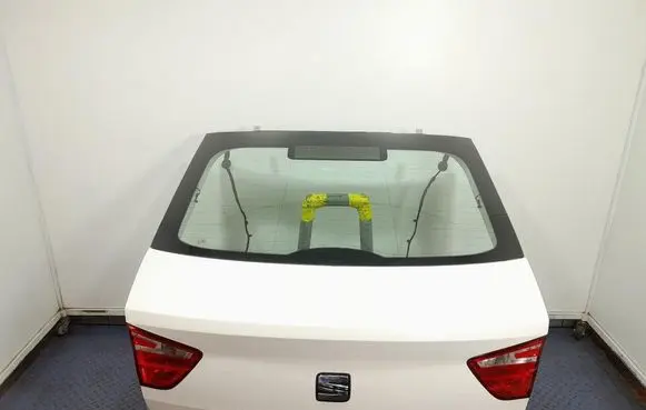 Tailgate/trunk/boot lid