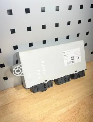 BMW 5 F10 F11 CAS control unit/module 9268749 61359268749901 5WK50520DBR