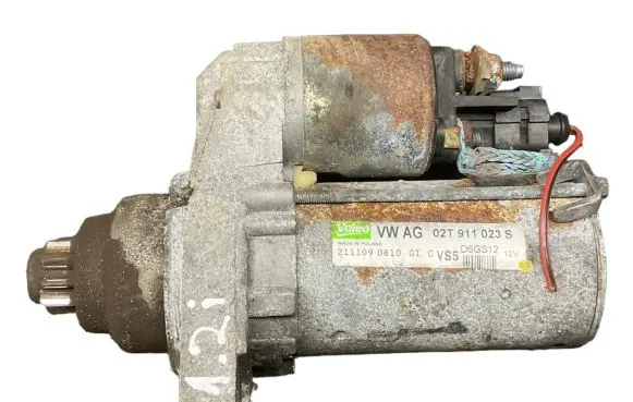 Volkswagen Golf V Starter motor 02T911023S
