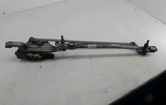 Front wiper linkage