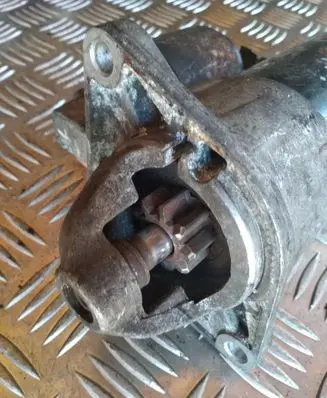 Alfa Romeo 156 Starter motor
