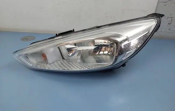 Ford Focus Headlight/headlamp F1EB13W030AD
