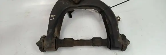 Mitsubishi Pajero Front control arm