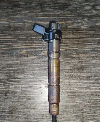 BMW X5 E70 Fuel injector 7805428 0445116