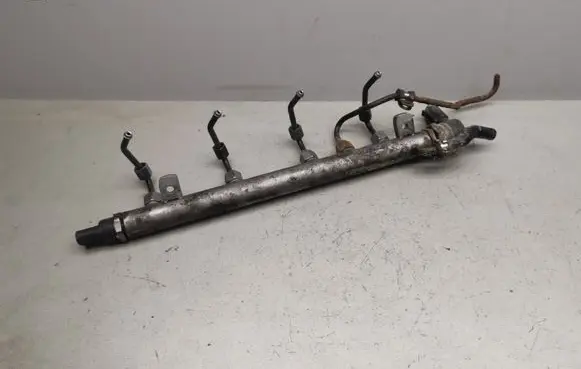 Mercedes-Benz A W169 Fuel main line pipe A6110780449 0281002494 A0041536728