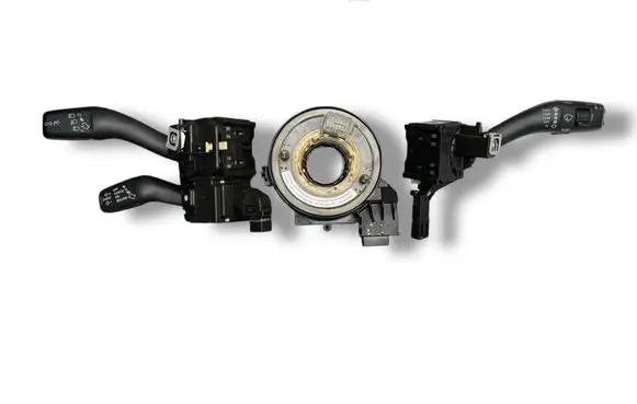 Wiper turn signal indicator stalk/switch