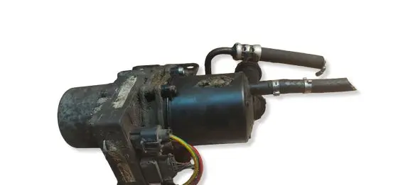 Peugeot 307 CC Power steering pump 9653624580