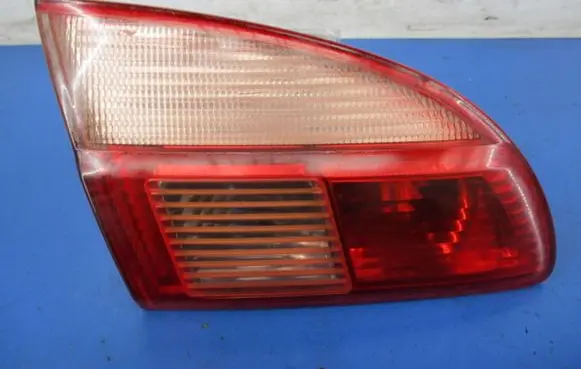 Toyota Avensis Verso Rear/tail lights