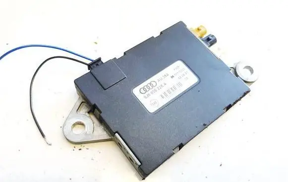 Audi TT TTS Mk2 Antenna control unit 8j8035225a 50110020