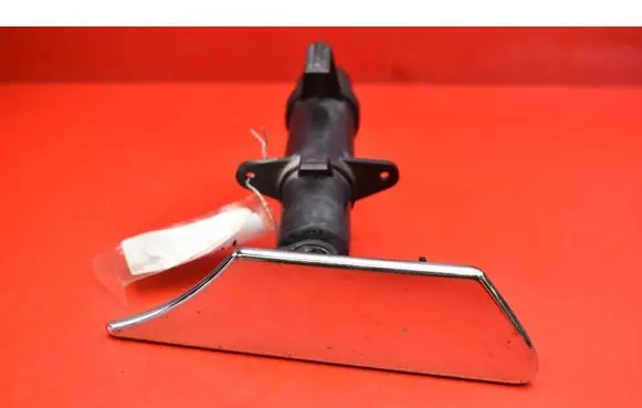 Ford Kuga I Windshield washer spray nozzle 