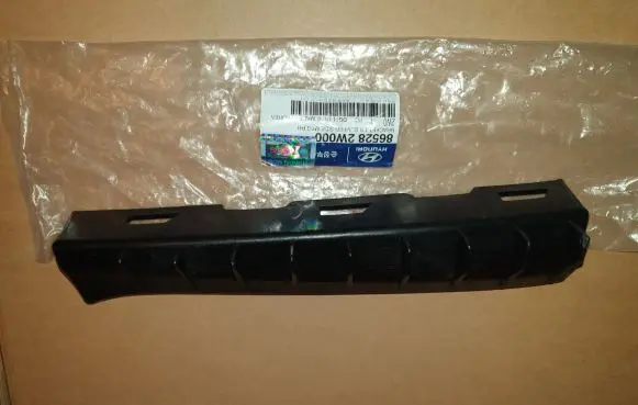 Hyundai Santa Fe Front bumper mounting bracket 865282W000