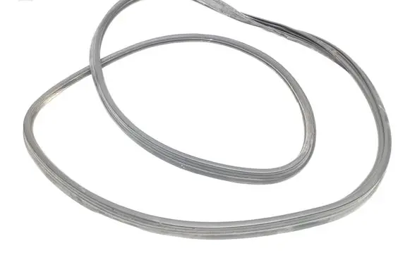 Trunk rubber seal (body)