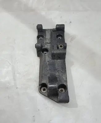 Volvo 960 Generator/alternator bracket 9135170