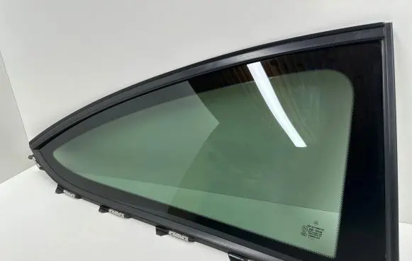 Mercedes-Benz C W204 Rear side window A2046707212