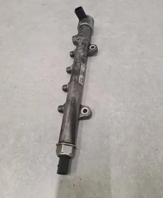 Mercedes-Benz CLA C117 X117 W117 Fuel main line pipe A6510700495 R9144Z240A 9307Z521A