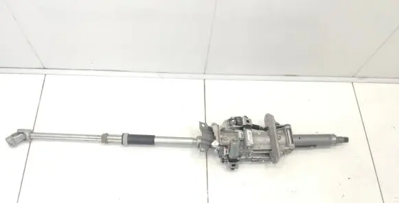 Steering wheel axle set
