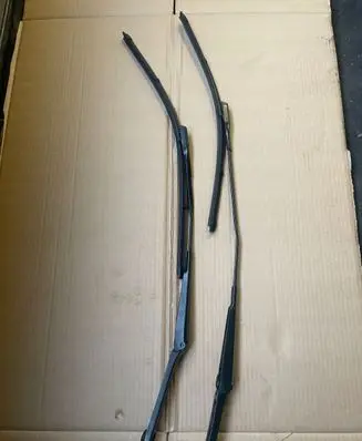 Porsche Panamera (971) Windshield/front glass wiper blade 971955409971955410