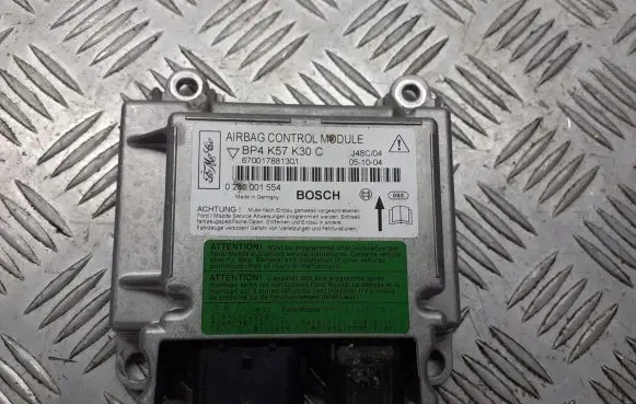 Mazda 3 I Airbag control unit/module 0285001554