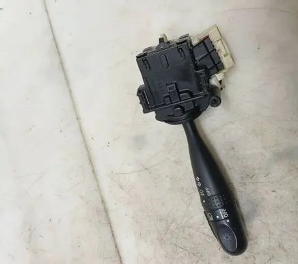 Toyota Corolla Verso E121 Indicator stalk 1736482
