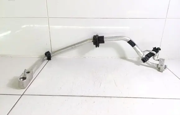 Audi e-tron Air conditioning (A/C) pipe/hose 4KL816738F
