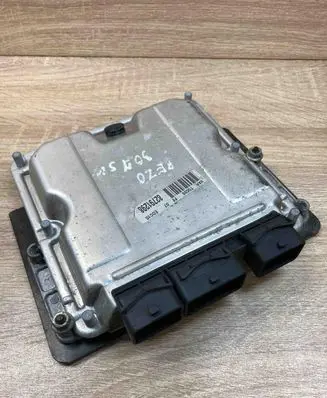 Peugeot 307 Engine control unit/module ECU 0281011081 9647472780