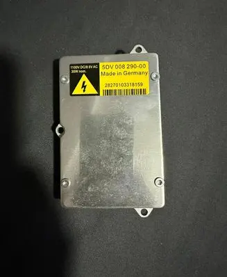BMW 5 E60 E61 Headlight ballast module Xenon 5DV00829000