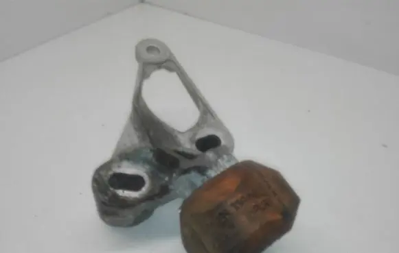 Audi A6 S6 C7 4G Engine mounting bracket 8K0199343C