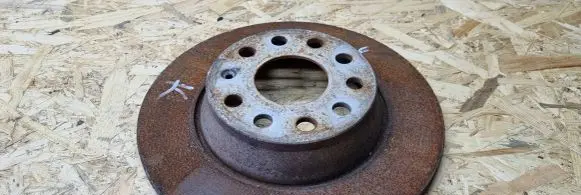 Volkswagen PASSAT B6 Rear brake disc