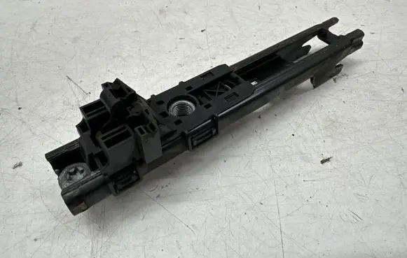 Mercedes-Benz E W213 Seat belt adjustment rail A0008600388