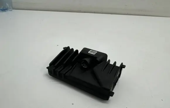 Windshield/windscreen camera