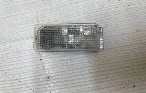 Peugeot 2008 II Other interior light 9813171980