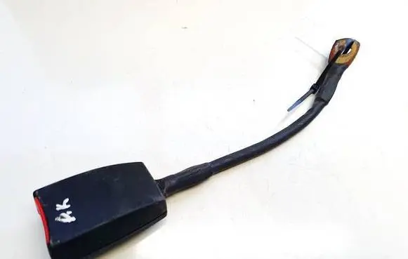 Volkswagen Transporter - Caravelle T5 Front seatbelt buckle 