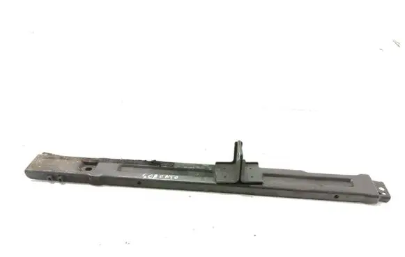 KIA Sorento Radiator support slam panel bracket 