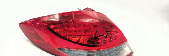 Hyundai Veloster Rear/tail lights 92401-2V120