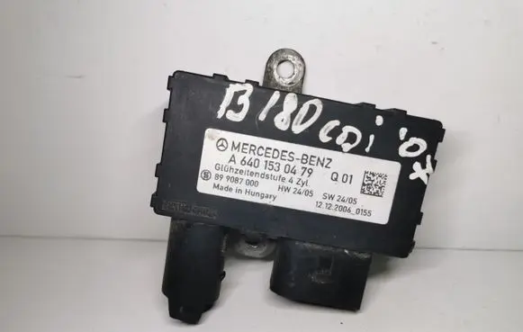 Mercedes-Benz B W245 Glow plug pre-heat relay A6401530479 899087000