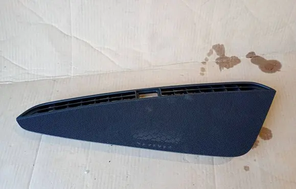 Audi TT TTS RS Mk3 8S Subwoofer grill/trim 8S1857367