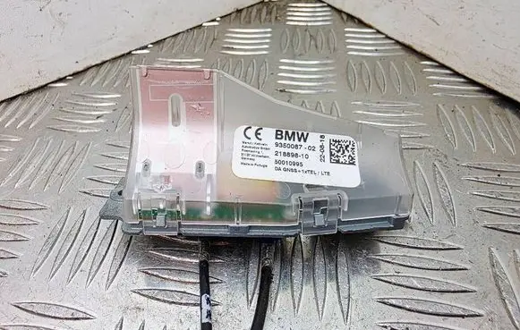 BMW 2 F22 F23 Aerial GPS antenna 9350087