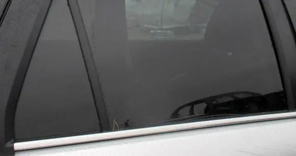 Suzuki SX4 S-Cross Rear door window glass