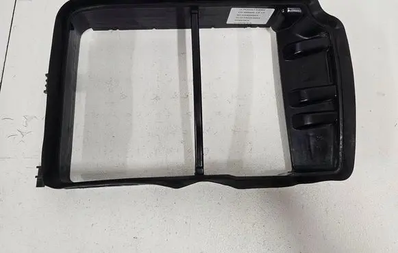 Renault Scenic IV - Grand scenic IV Brake cooling air channel/duct 215584465R