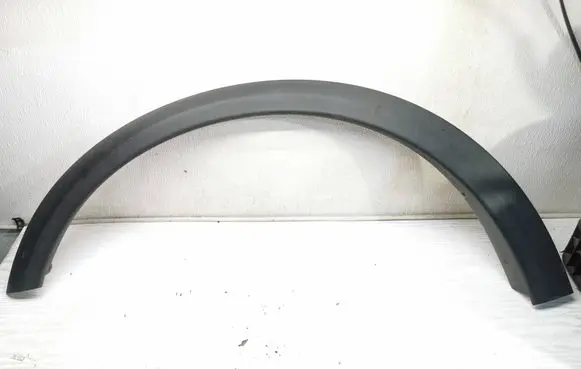 Volvo C30 Front arch trim 31283124