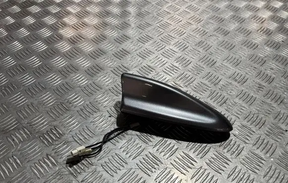 Mitsubishi Eclipse Cross Aerial GPS antenna PU20116