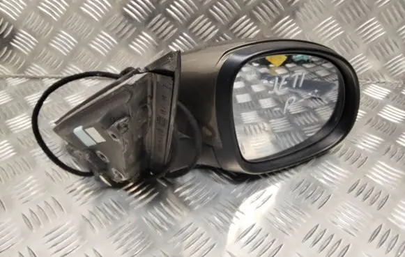 Skoda Yeti (5L) Front door electric wing mirror E1021062