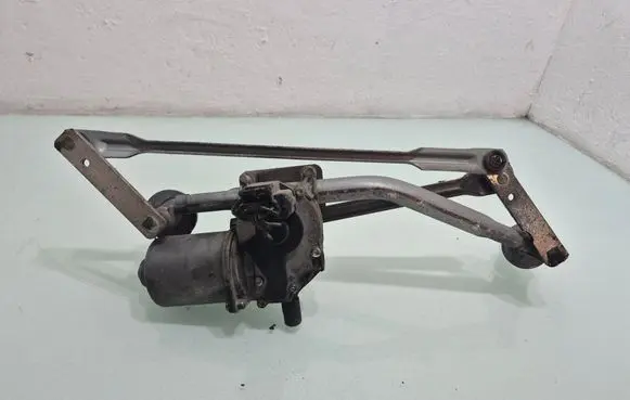 Ford Fiesta Front wiper linkage and motor 2S6T17B571AC